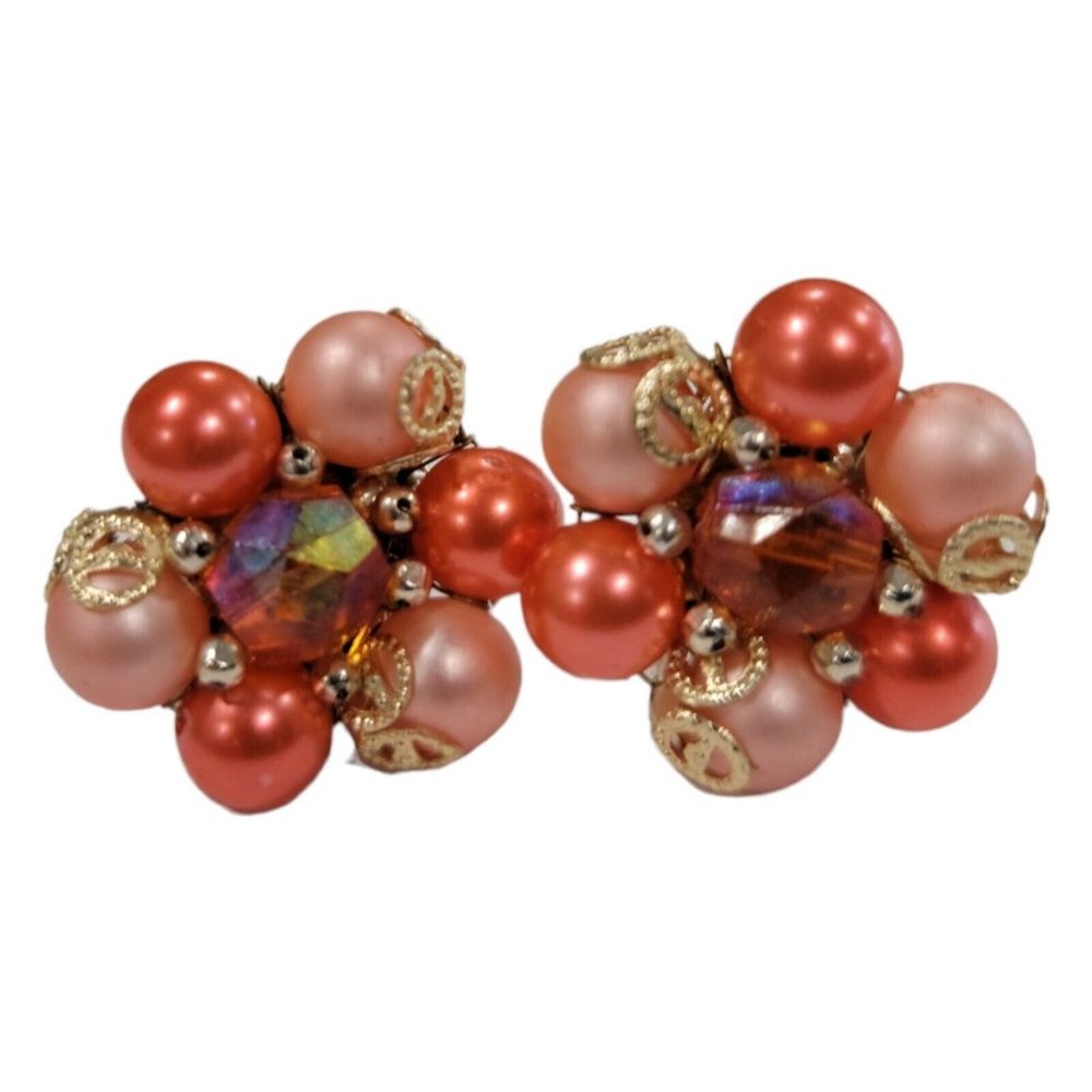 Vintage Clip On Coral Gold Pink Earrings Ear Clips Cluster Japan 1950s Adorable!